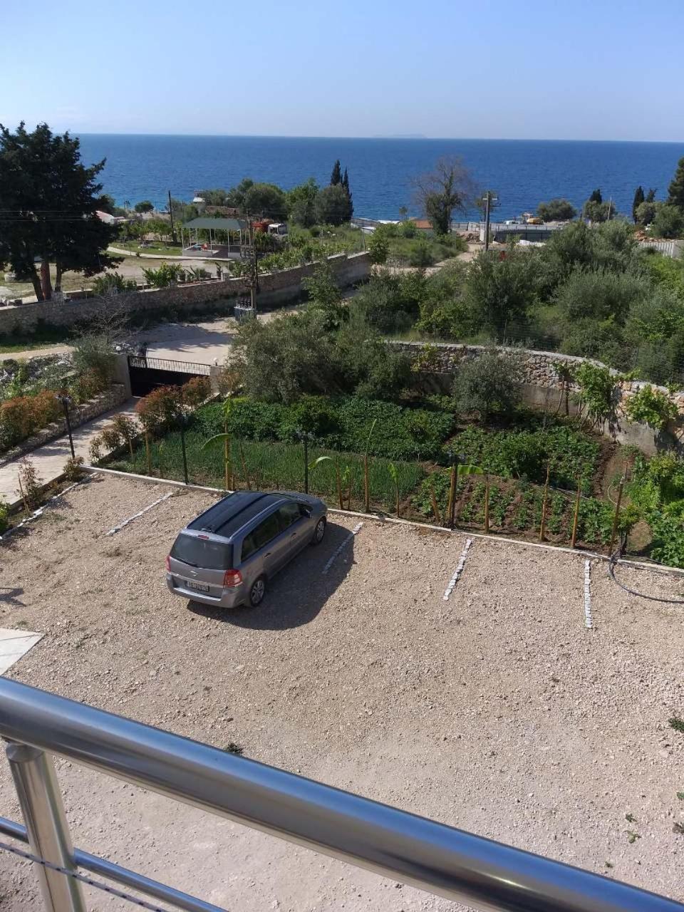 Hotel Afrodite Dhërmi Kültér fotó